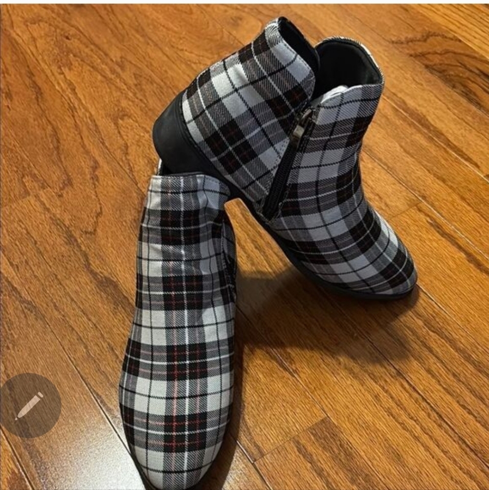 Black and White Ankle Booties with Classic Checkered Design